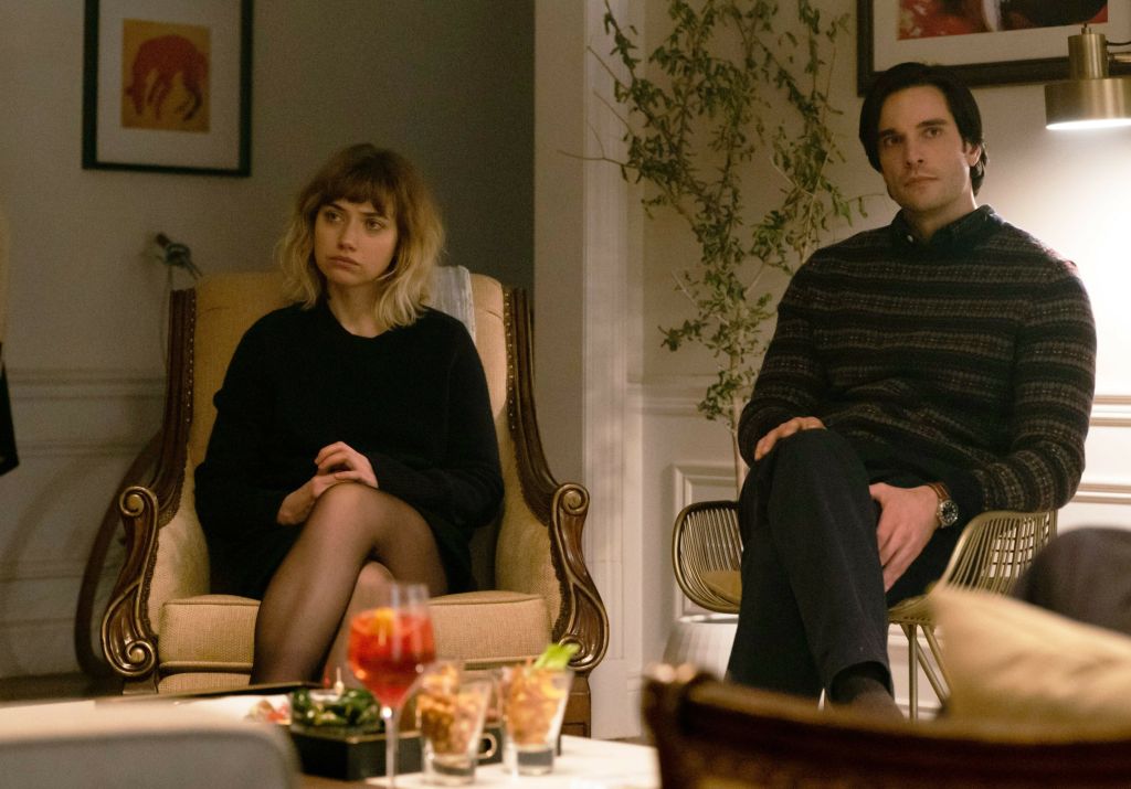 Imogen Poots (left) as Susan in 'French Exit'