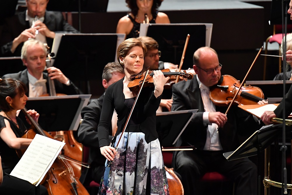 Isabelle Faust in Prom 3