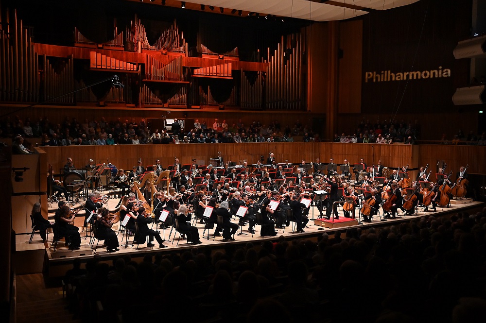 Philharmonia and Rouvali in Strauss