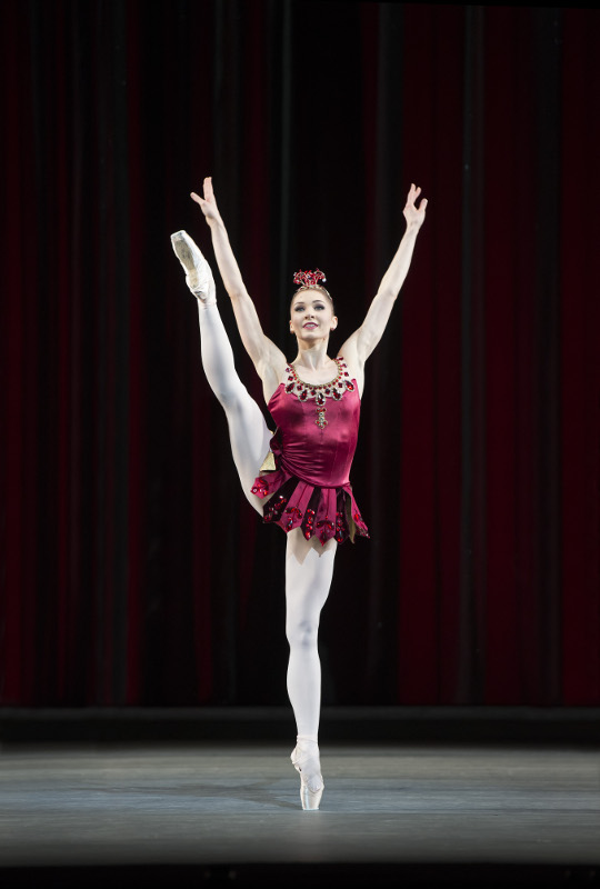 Melissa Hamilton in Balanchine's Rubies for the Royal Ballet. Photo by Bill Cooper.