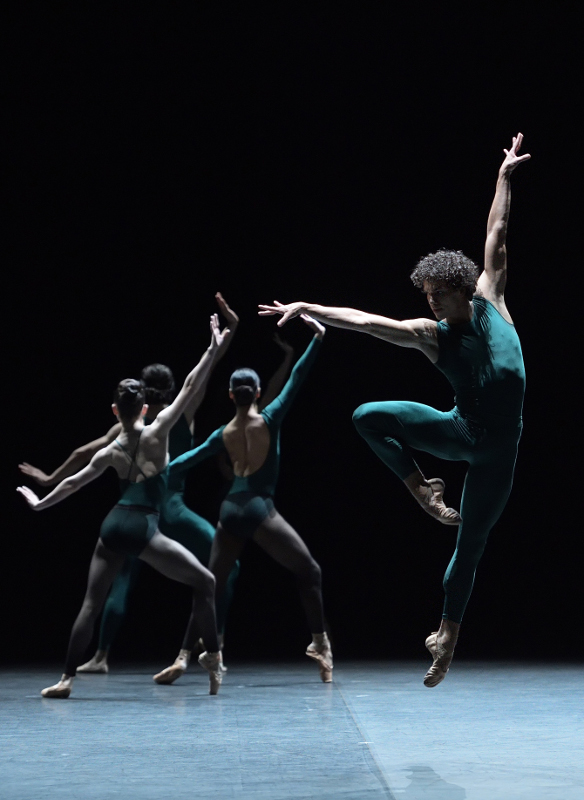 Isaac Hernández in 'In the Middle, Somewhat Elevated' with dancers of English National Ballet. Photo by Laurent Liotardo.