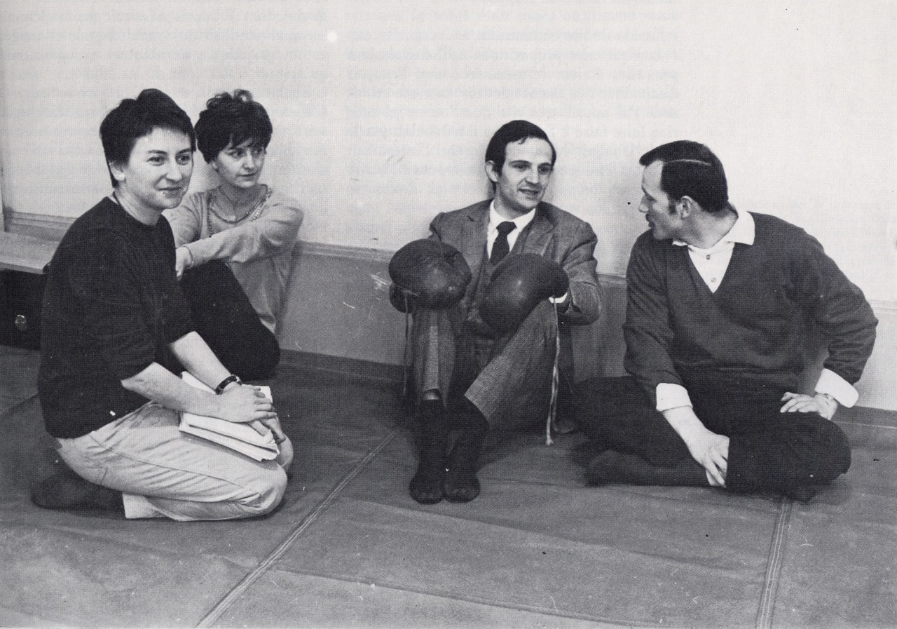 Suzanne Schiffman, on the left, during the shoot of Truffaut's Jules et Jim