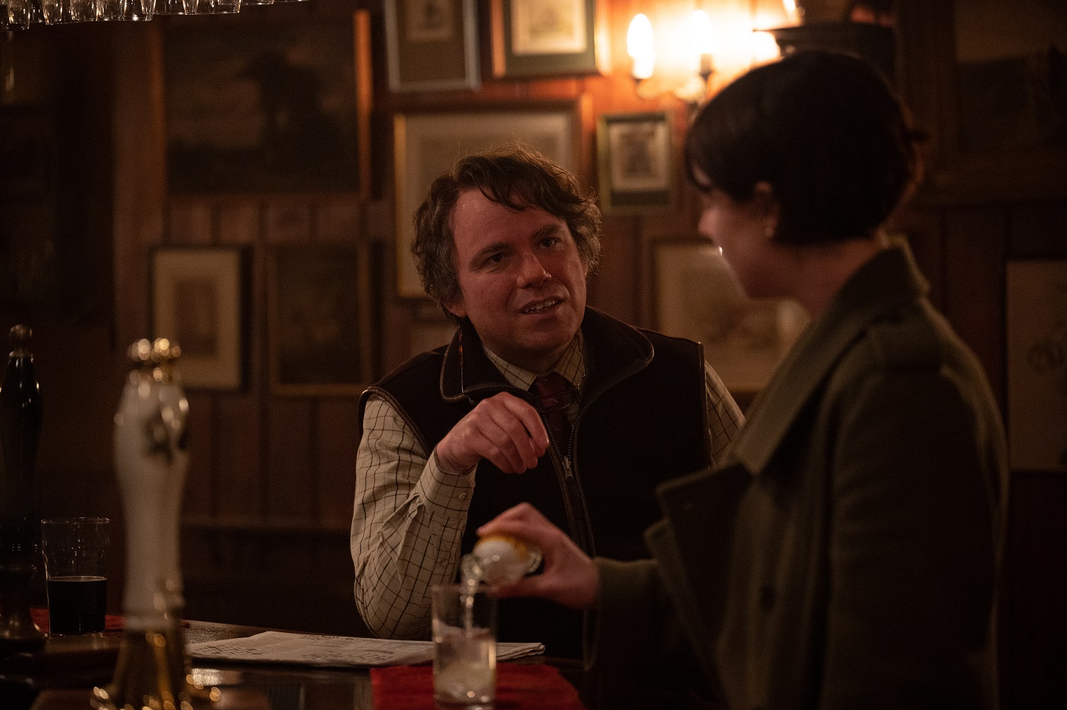 Rory Kinnear and Jessie Buckley in Men