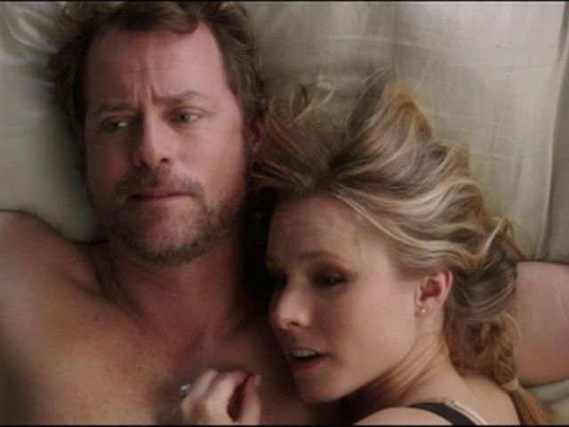 Greg Kinnear and Kristen Bell