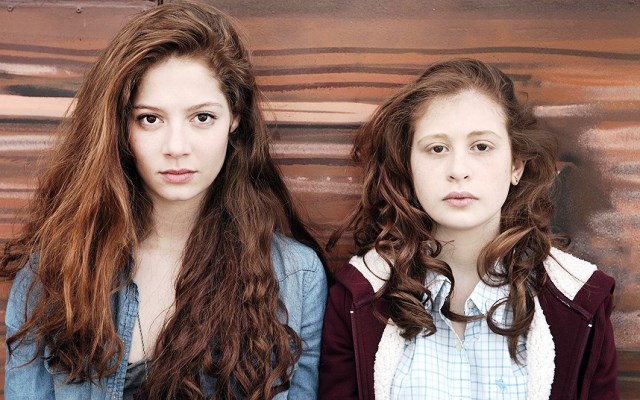 The Returned Lena (Jenna Thiam) & Camille (Yara Pilartz)