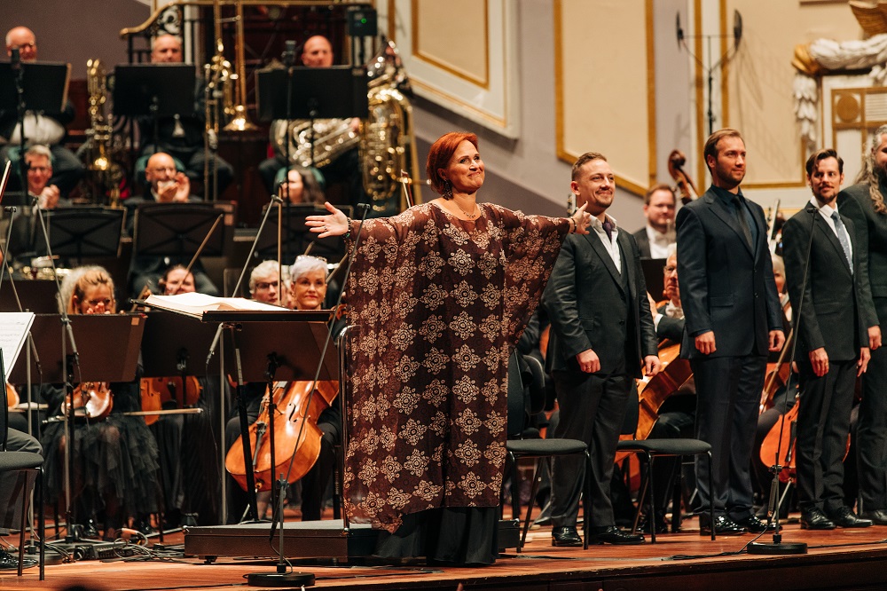 Katarina Dalayman takes a bow as Herodias