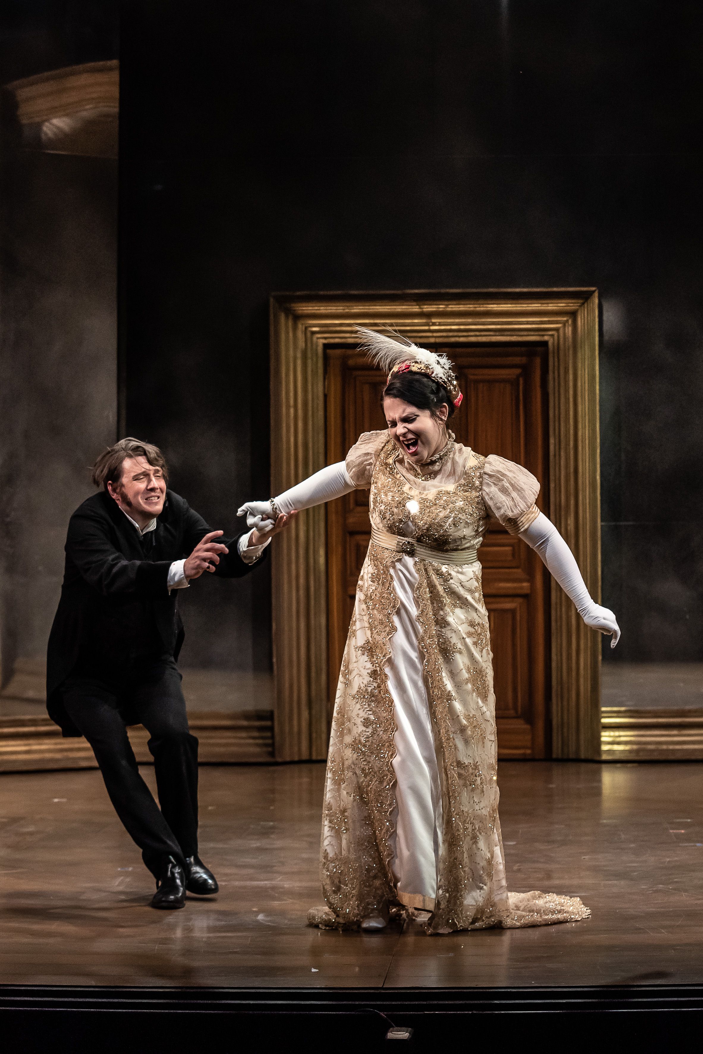 Tayana (Natalia Tanasii) and Onegin (Jonathan McGovern) in the final scene of Tchaikovsky's opera at Garsington
