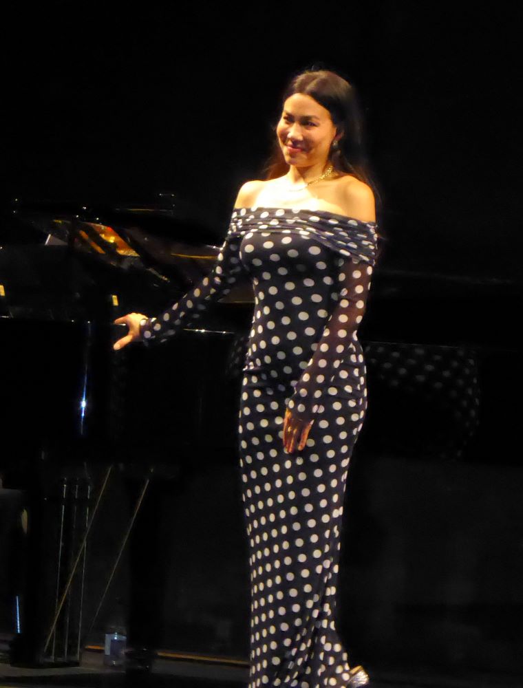 Sharleen Joynt in recital