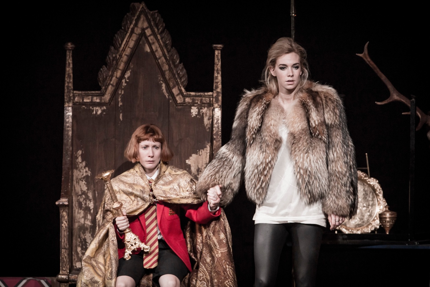 Bettrys Jones as Edward III and Vanessa Kirby as his mother Isabella in the NT Edward II