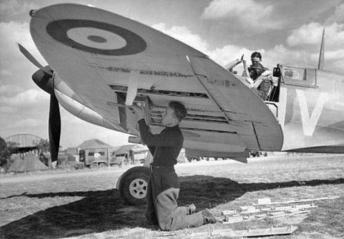 Fitters rearm a Spitfire during the Battle of Britain in 1940