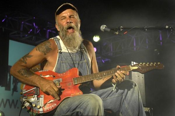 Seasick Steve: The fewer the strings, the better