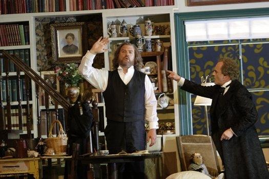 Mean-minded Beckmesser (Christopher Purves) assails Bryn Terfel's noble Sachs in the WNO production