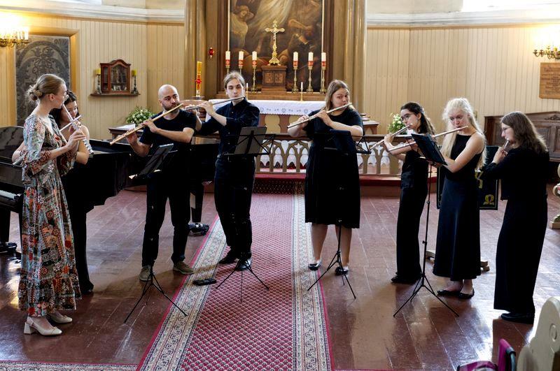 Flute Octet in St Elizabeth's Church