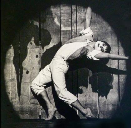Matz Skoog as Moon in Christopher Bruce's ballet Cruel Garden
